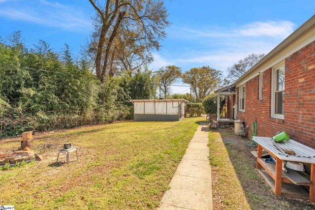 161 E Victoria Road, Spartanburg, SC 29301