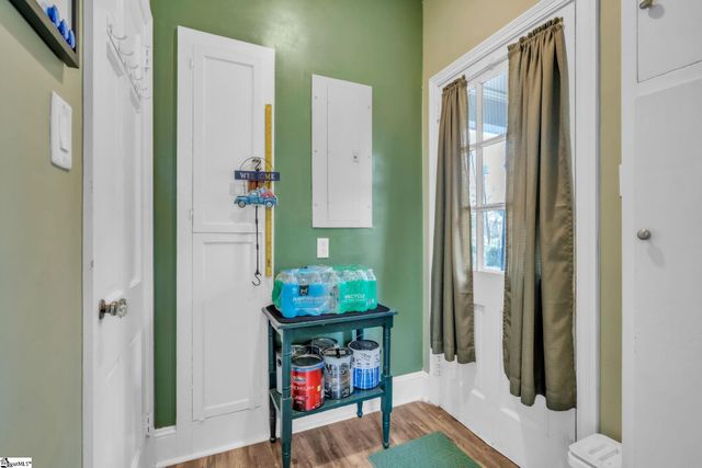 161 E Victoria Road, Spartanburg, SC 29301