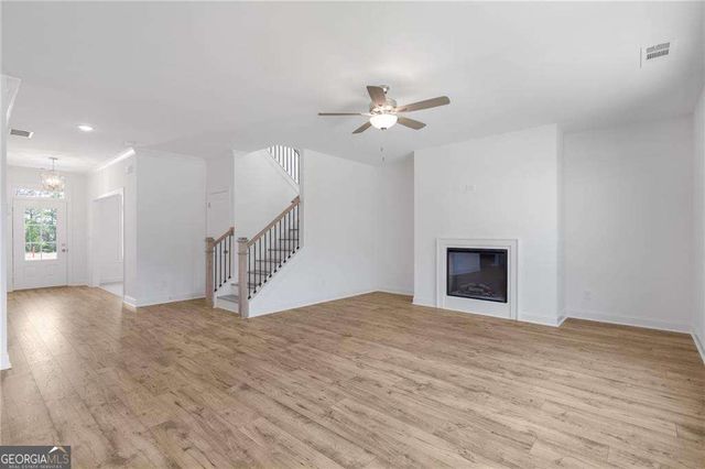 962 Homepark Circle, Buford, GA 30518