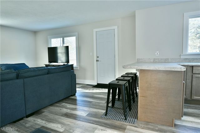 247 Township Road 306, Hammondsville, OH 43930