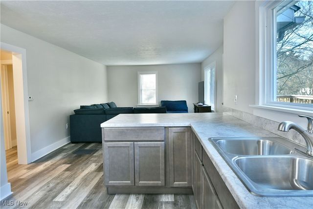 247 Township Road 306, Hammondsville, OH 43930