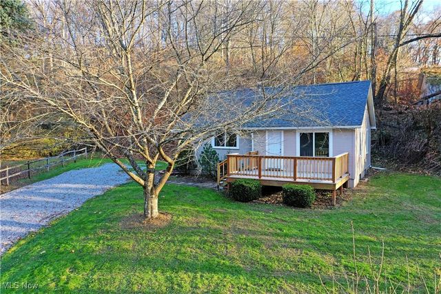 247 Township Road 306, Hammondsville, OH 43930