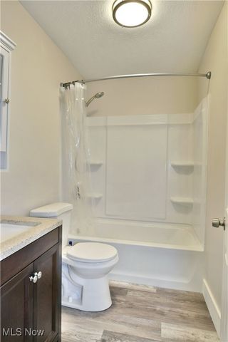 247 Township Road 306, Hammondsville, OH 43930