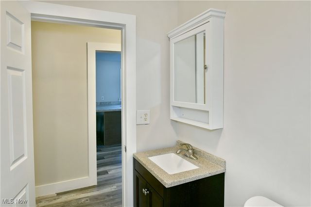 247 Township Road 306, Hammondsville, OH 43930