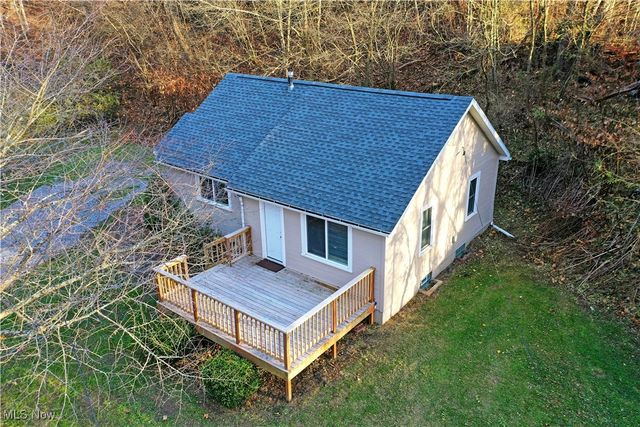 247 Township Road 306, Hammondsville, OH 43930