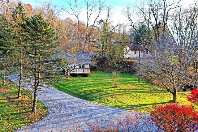 247 Township Road 306, Hammondsville, OH 43930