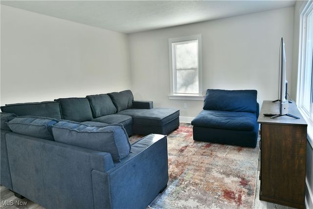 247 Township Road 306, Hammondsville, OH 43930