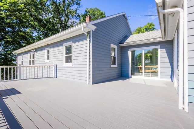 9 Byron Ave, Methuen, MA 01844