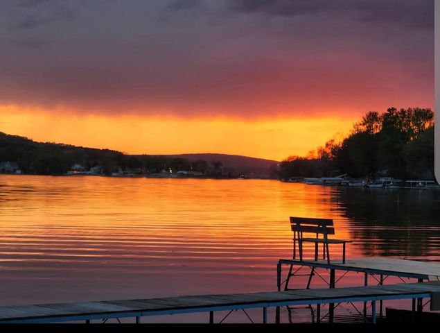 W11296 Red Cedar Drive, Lodi, WI 53555