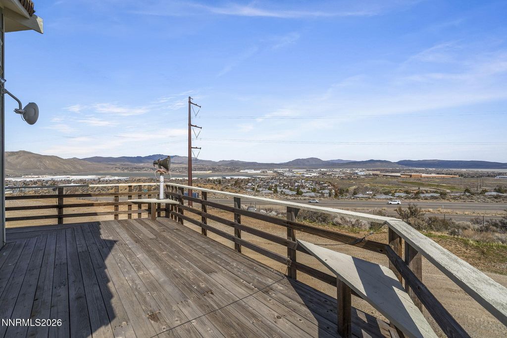 Image 18 of property listing at 9906 N Virginia Street, Reno, NV 89506