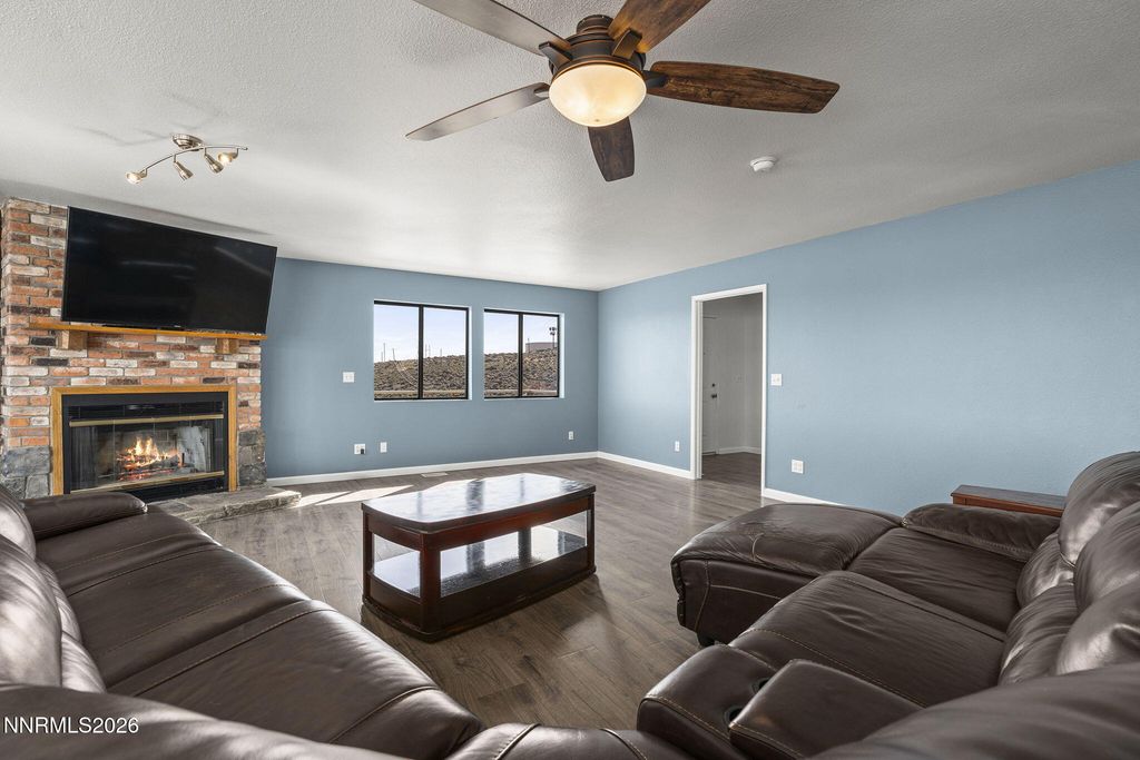 Image 5 of property listing at 9906 N Virginia Street, Reno, NV 89506