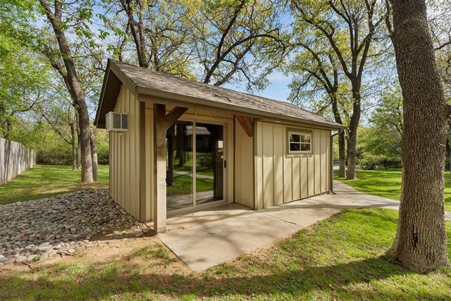 2661 Cedar Oak Drive, Edmond, OK 73013