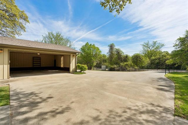 2661 Cedar Oak Drive, Edmond, OK 73013