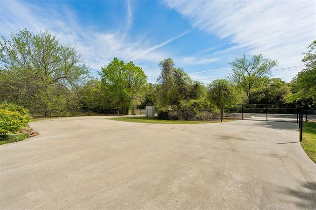 2661 Cedar Oak Drive, Edmond, OK 73013