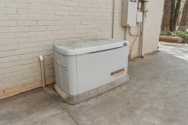 2661 Cedar Oak Drive, Edmond, OK 73013