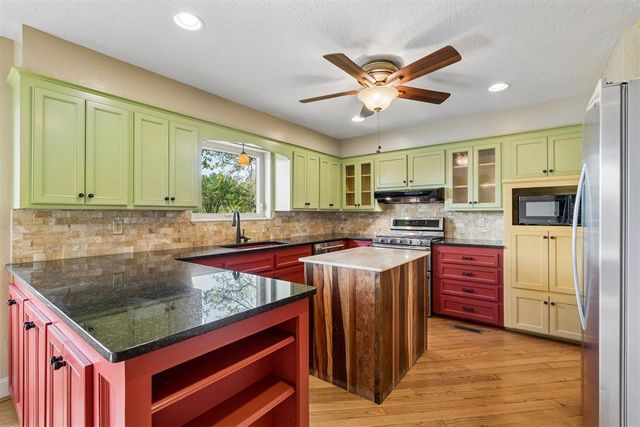 2661 Cedar Oak Drive, Edmond, OK 73013