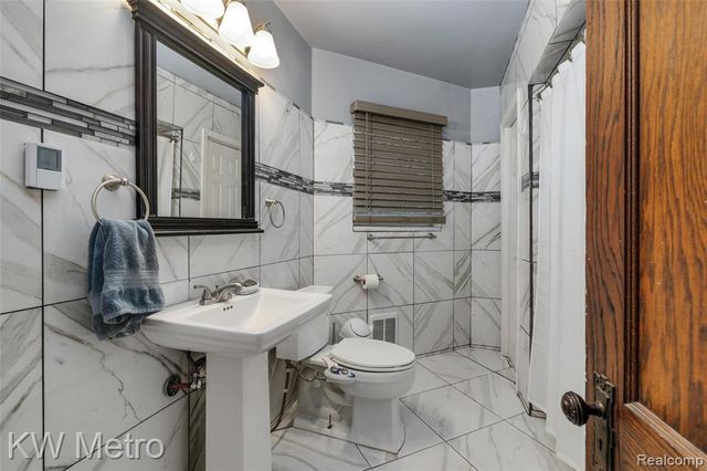 3510 Oakman Boulevard, Detroit, MI 48204