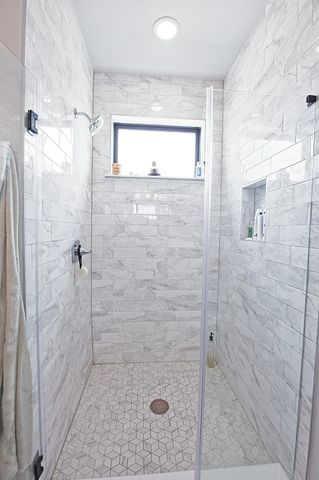 1405 Bronson Avenue, Dallas, TX 75206