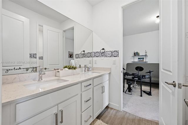 1322 Timber Reap Trail, Loxahatchee, FL 33470