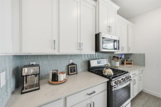 1322 Timber Reap Trail, Loxahatchee, FL 33470