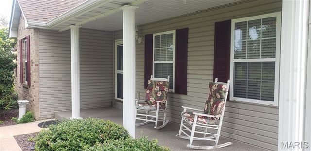 222 Valley View Drive, Cuba, MO 65453