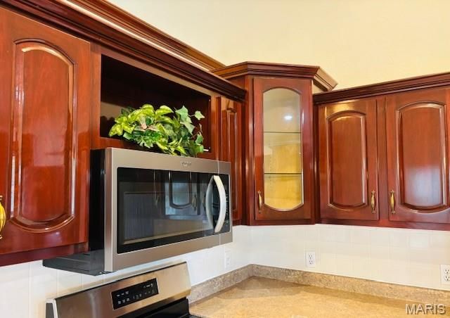 222 Valley View Drive, Cuba, MO 65453