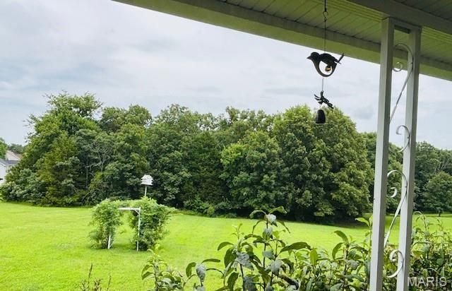 222 Valley View Drive, Cuba, MO 65453