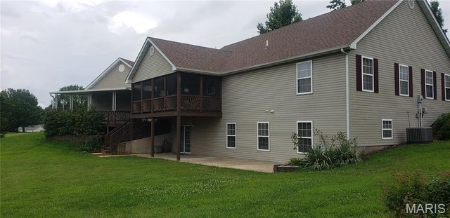 222 Valley View Drive, Cuba, MO 65453