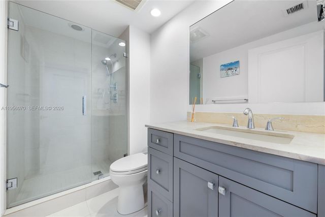 1581 Brickell Ave 2302, Miami, FL 33129