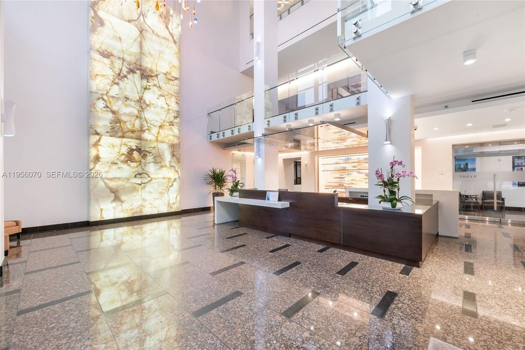 Image 27 of property listing at 1581 Brickell Ave 2302, Miami, FL 33129