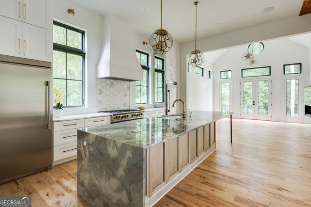 551 Sunset Drive, Norcross, GA 30071