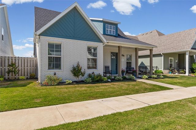 6781 Summer Hill Cove, Springdale, AR 72762