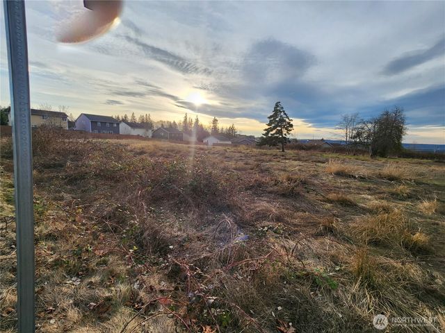 8420 83rd Avenue NE, Marysville, WA 98270