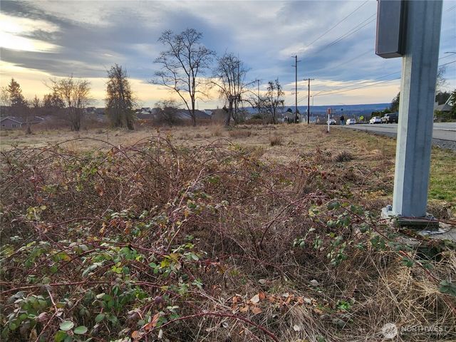 8420 83rd Avenue NE, Marysville, WA 98270