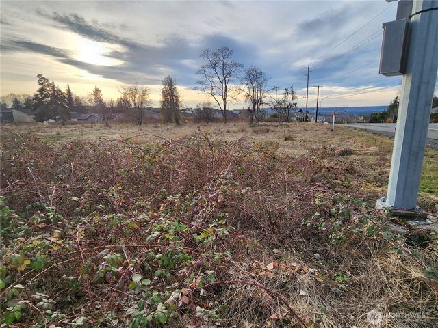 8420 83rd Avenue NE, Marysville, WA 98270