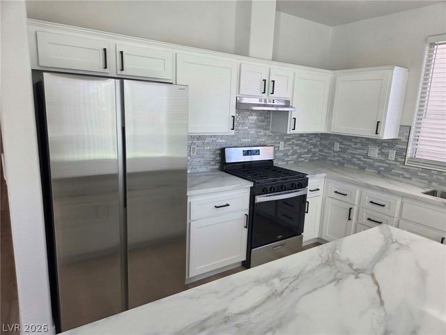 8489 Galliano Avenue, Las Vegas, NV 89117