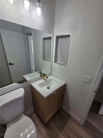 8489 Galliano Avenue, Las Vegas, NV 89117
