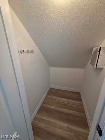 8489 Galliano Avenue, Las Vegas, NV 89117