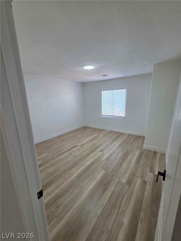 8489 Galliano Avenue, Las Vegas, NV 89117