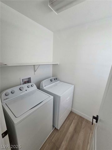 8489 Galliano Avenue, Las Vegas, NV 89117