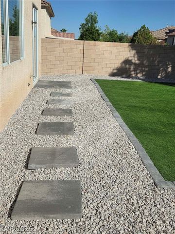 8489 Galliano Avenue, Las Vegas, NV 89117