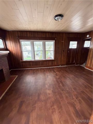 75 Chadduck Avenue, Buffalo, NY 14207