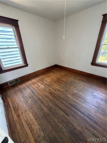 75 Chadduck Avenue, Buffalo, NY 14207