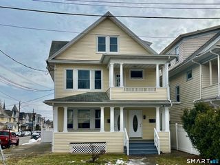 2449-2451 North Avenue 1, Bridgeport, CT 06604