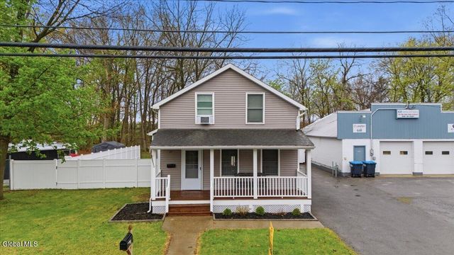 17 Feeder Street, Hudson Falls, NY 12839