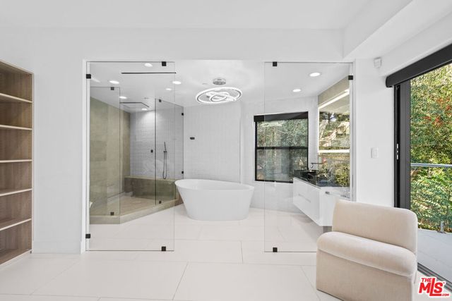 7141 Woodrow Wilson Drive, Los Angeles, CA 90068