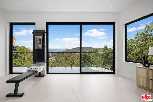 7141 Woodrow Wilson Drive, Los Angeles, CA 90068