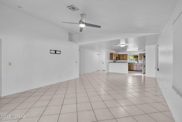 405 Camino Dona Cydney, Nogales, AZ 85621