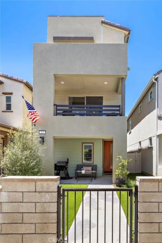 222 Goldfinch Street, Rancho Mission Viejo, CA 92694