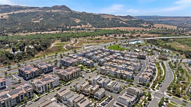 222 Goldfinch Street, Rancho Mission Viejo, CA 92694